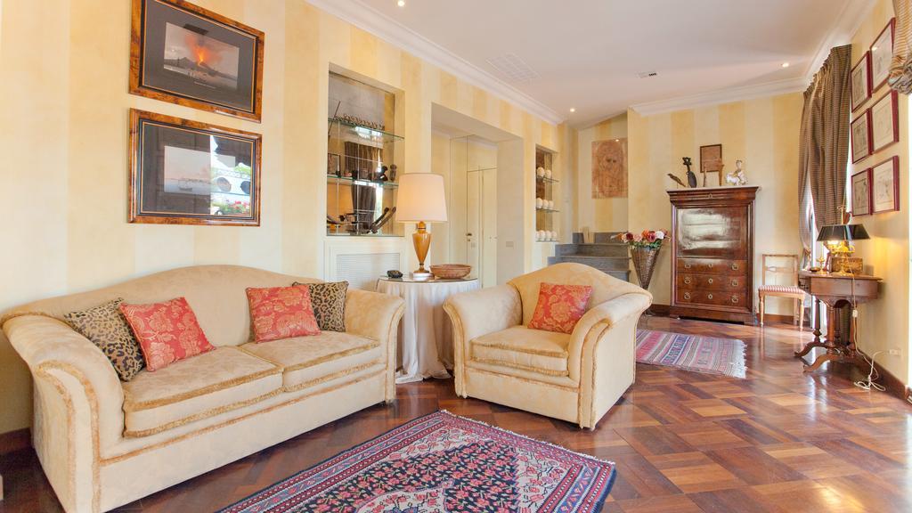 Rental In Rome - Fontana Di Trevi Penthouse Eksteriør billede