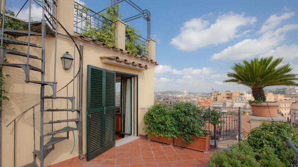 Rental In Rome - Fontana Di Trevi Penthouse Eksteriør billede